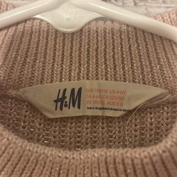Blush pink H&M pullover sweater size 2-4 - Picture 2 of 2